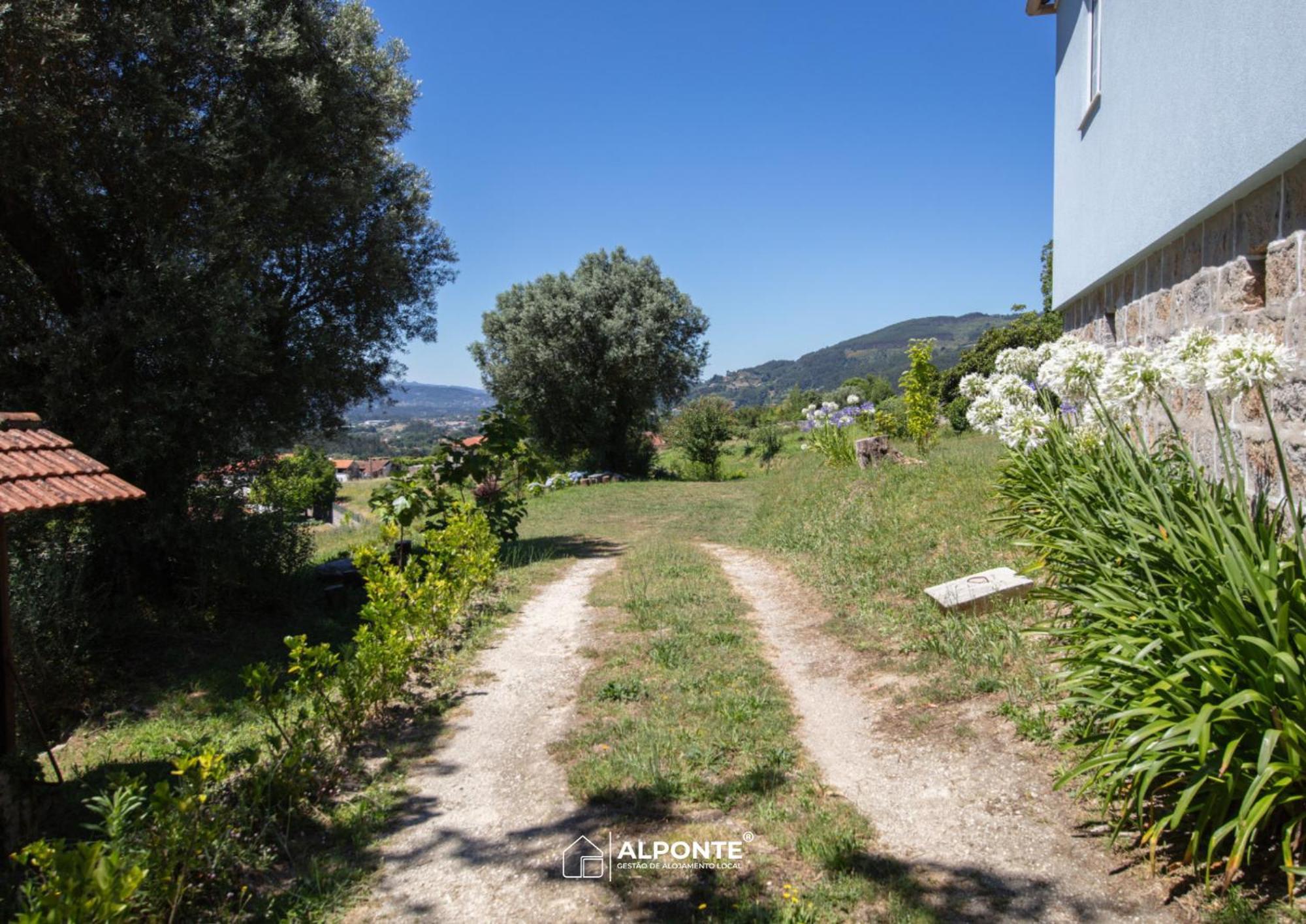 Quinta Da Costeira - Casa Azul Do Limoal By Alponte Villa Arcos de Valdevez Eksteriør bilde